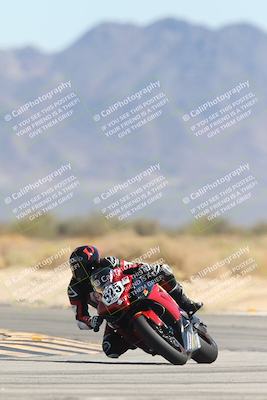 media/Oct-05-2025-CVMA (Sun) [[beeef4f201]]/Race 9-The Shootout/